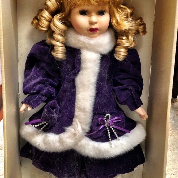 Porcelain Doll NWOT - Picture 5 of 7